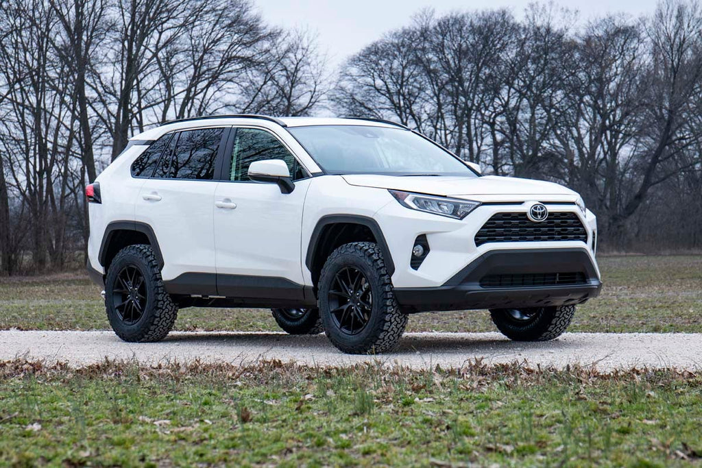 2.5 Inch Lift Kit N3 Struts Toyota RAV4 2WD/4WD (2019-2025) Rough Country