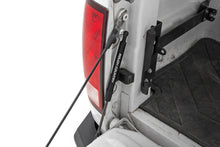 Cargar imagen en el visor de la galería, Tailgate Assist Ram 1500/2500/3500 2WD/4WD (2010-2025 &amp; Classic) Rough Country