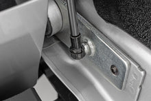 Load image into Gallery viewer, Tailgate Assist Chevy/GMC Canyon/Colorado 2WD/4WD (2015-2022) Rough Country