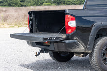 Cargar imagen en el visor de la galería, Tailgate Assist Toyota Tundra 2WD/4WD (2007-2021) Rough Country