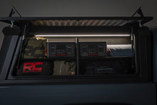 Cargar imagen en el visor de la galería, Bed Cap Side Shelf Storage Bin Passengers Side Jeep Gladiator JT (20-25) Rough Country