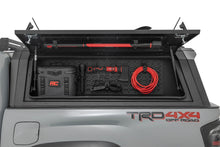 Cargar imagen en el visor de la galería, Bed Cap Molle Panel Side Storage Bin Drivers Side Toyota Tacoma (16-23) Rough Country