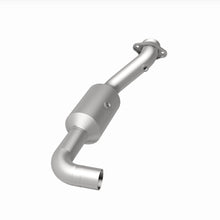 Cargar imagen en el visor de la galería, Magnaflow 18-21 Ford Expedition Left Underbody 3.5L Direct Fit Catalytic Converter