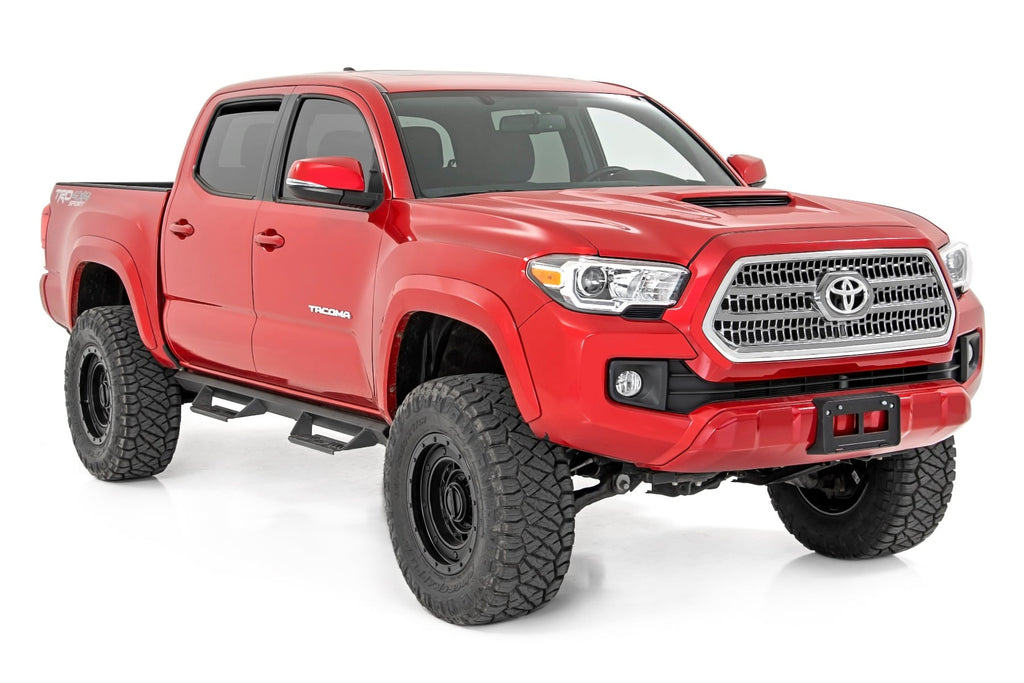 3.5 Inch Lift Kit UCA M1 Struts Toyota Tacoma 2WD/4WD (2005-2023) Rough Country