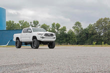 Cargar imagen en el visor de la galería, 6 Inch Lift Kit Toyota Tacoma 2WD/4WD (2005-2015) Rough Country