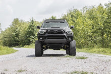 Cargar imagen en el visor de la galería, 6 Inch Lift Kit M1 Toyota Tacoma 2WD/4WD (2005-2015) Rough Country