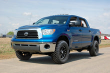 Load image into Gallery viewer, 4.5 Inch Toyota Suspension Lift Kit w/V2 Shocks 07-15 Tundra Rough Country