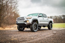 Cargar imagen en el visor de la galería, 4 Inch Lift Kit N3 Struts Toyota Tacoma 2WD/4WD (2016-2023) Rough Country