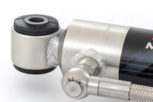 Load image into Gallery viewer, M1R Monotube Rear Shocks 0-4 Inch Silverado/Sierra 1500 (07-26 &amp; Classic) Rough Country