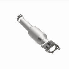 Cargar imagen en el visor de la galería, Magnaflow 09-11 Buick Lucerne Rear Underbody 3.9L Direct Fit Catalytic Converter
