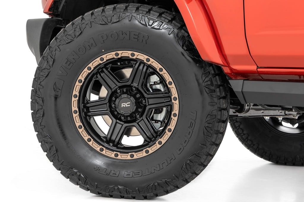 79 Series Wheel One-Piece Semi Gloss Black w/Bronze Ring 18x9 5x5 0mm Rough Country