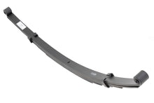 Load image into Gallery viewer, Rear Leaf Springs 2.5 Inch Lift Pair 71-80 International Scout II Rough Country