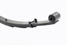 Load image into Gallery viewer, Front Leaf Springs 2.5 Inch Lift Pair 00-05 Ford Excursion/99-04 Super Duty Rough Country