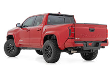 Cargar imagen en el visor de la galería, 83 Series Wheel One-Piece Gloss Black 17x9 6x135 +0mm Rough Country