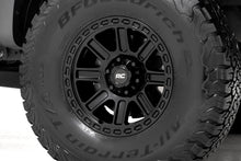 Load image into Gallery viewer, 84 Series Wheel Gloss Black 18x8.5 6x5.5 +0mm Rough Country