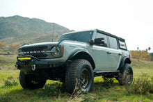 Cargar imagen en el visor de la galería, DV8 Offroad 20In Elite Series Amber LED Light Bar - Single Row