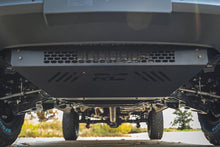 Cargar imagen en el visor de la galería, Skid Plate Mercedes-Benz Sprinter 3500 (19-22)/Sprinter 3500XD (19-25) Rough Country