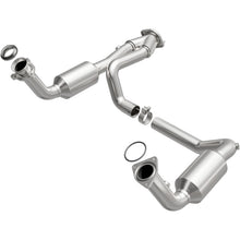 Cargar imagen en el visor de la galería, Magnaflow 04-06 Chevrolet Silverado 1500 5.3L Direct Fit Catalytic Converter