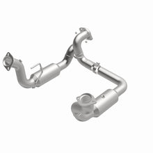 Cargar imagen en el visor de la galería, Magnaflow 20-22 Ford F-250 SD Single Underbody Direct Fit Cat Converter