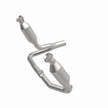 Cargar imagen en el visor de la galería, Magnaflow 2004 Dodge Dakota 3.7L Direct Fit Catalytic Converter