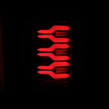 Cargar imagen en el visor de la galería, User 3