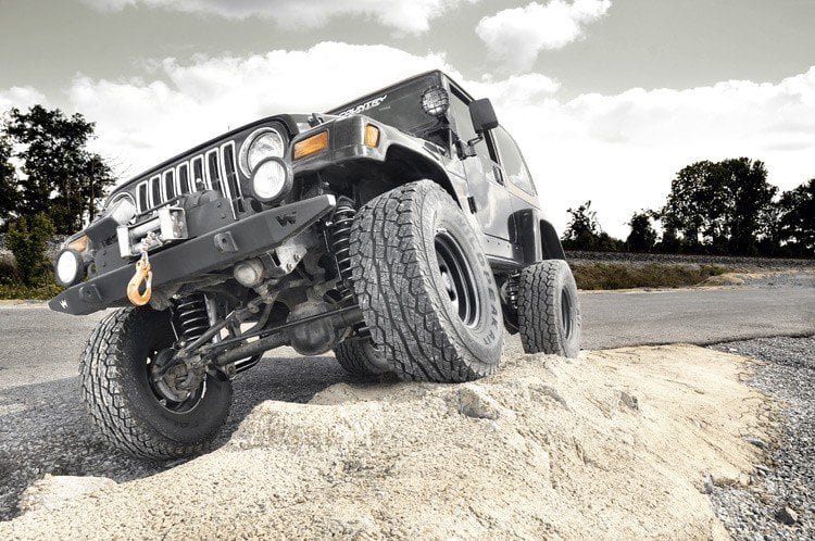 4 Inch Lift Kit M1 Jeep Wrangler TJ 4WD (1997-2002) Rough Country