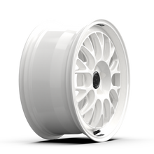 Cargar imagen en el visor de la galería, fifteen52 Holeshot RSR 18x8.5 5x108 42mm ET 63.4mm Center Bore Rally White