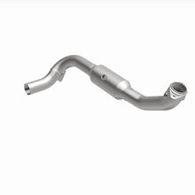 Cargar imagen en el visor de la galería, Magnaflow 05-06 Lincoln Navigator 5.4L Direct Fit Catalytic Converter - Passenger Side
