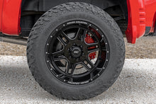 Load image into Gallery viewer, 92 Series Wheel Machined One-Piece Gloss Black 18x9 6x5.5 +18mm Rough Country
