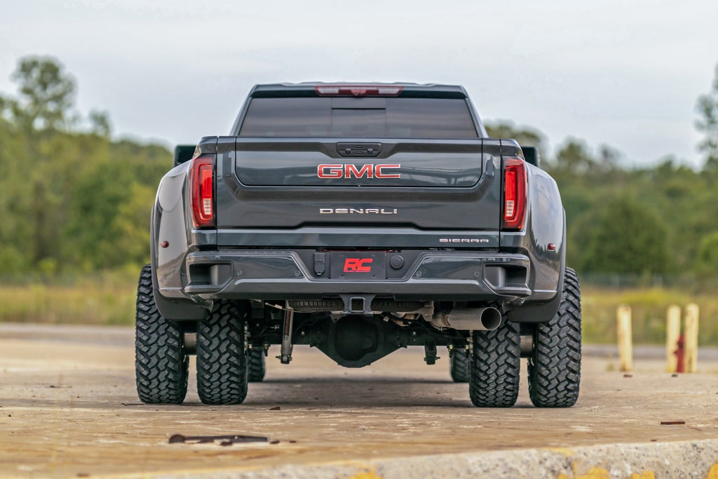 3 Inch Lift Kit UCAs M1 Sierra/Silverado 3500 HD (20-26) Rough Country