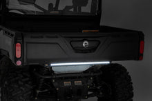 Cargar imagen en el visor de la galería, 30-inch Can-Am Multi-Function LED Tailgate Light Strip (14-21 Defender) Rough Country
