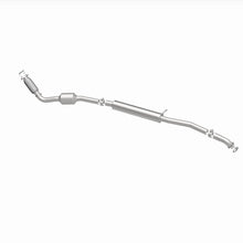 Cargar imagen en el visor de la galería, Magnaflow 2019 Toyota RAV4 2.5L Direct Fit Catalytic Converter