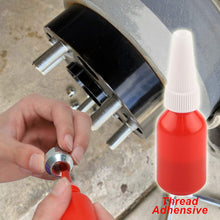 Cargar imagen en el visor de la galería, Wheel Spacer Kit 8x180 Bolt Pattern | 1.5" Thick | 14mm x 1.5 wheel studs | 2011 - 2024 GMC Sierra &amp; Chevrolet Silverado 2500HD 3500HD