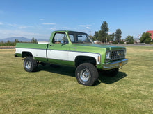 Load image into Gallery viewer, Fox 2.0 Performance Series Shock | 982-24-620 | 23.65in. Ext 15.05in. Compressed | 1969 - 1991 Chevrolet &amp; GMC Straight Axle Truck &amp; SUV