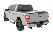 Load image into Gallery viewer, Power Running Boards HT-Series Crew Cab Ford F-150/Lightning/F-250/F-350/Raptor (15-26) Rough Country