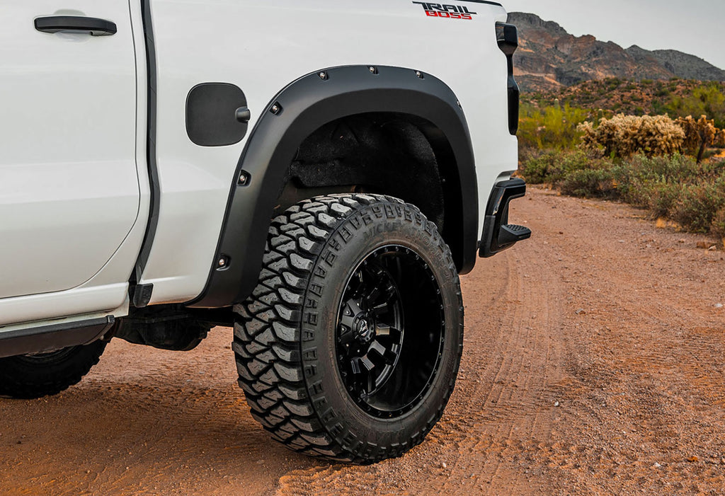 Pocket Fender Flares GB8 Mosaic Black Chevy Silverado 1500 2WD/4WD (19-21) Rough Country