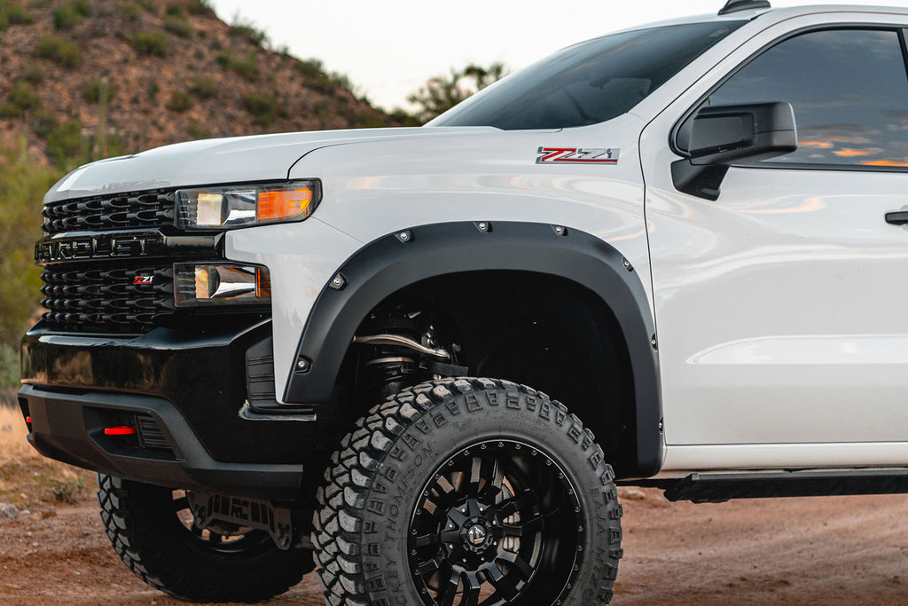 Pocket Fender Flares G6M Dark Ash Chevy Silverado 1500 2WD/4WD (22-26) Rough Country