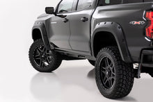 Cargar imagen en el visor de la galería, Pocket Fender Flares GXN Harvest Bronze Chevy Colorado 2WD/4WD (23-26) Rough Country