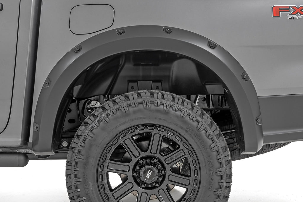 Pocket Fender Flares M7 Carbonized Gray Ford Ranger 2WD/4WD (2024-2026) Rough Country