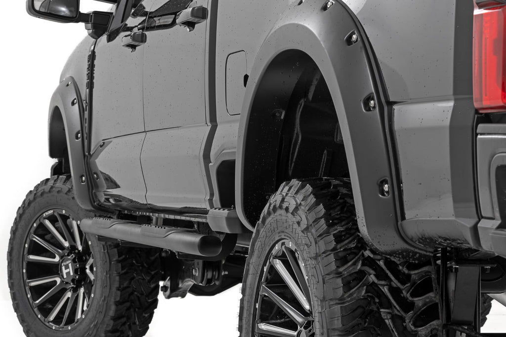 Pocket Fender Flares M7 Carbonized Gray Ford F-250/F-350 Super Duty (23-26) Rough Country