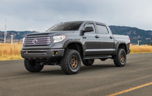 Cargar imagen en el visor de la galería, Pocket Fender Flares 218 Midnight Black Metallic Toyota Tundra (14-21) Rough Country