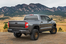 Cargar imagen en el visor de la galería, Pocket Fender Flares 218 Midnight Black Metallic Toyota Tundra (14-21) Rough Country