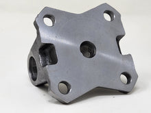 Load image into Gallery viewer, Rear Driveshaft Flange @ Transfer Case / Transmission | 2005 - 2010 Jeep Grand Cherokee WK &amp; 2006 - 2010 Jeep Commander XK