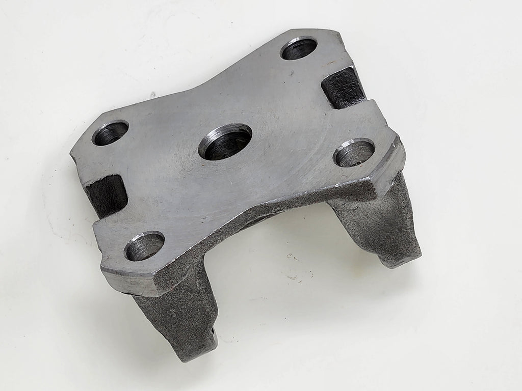 Rear Driveshaft Flange @ Transfer Case / Transmission | 2005 - 2010 Jeep Grand Cherokee WK & 2006 - 2010 Jeep Commander XK