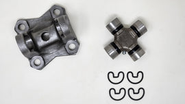 Rear Driveshaft Flange and U-Joint @ Transfer Case / Transmission | 2005 - 2010 Jeep Grand Cherokee WK & 2006 - 2010 Jeep Commander XK