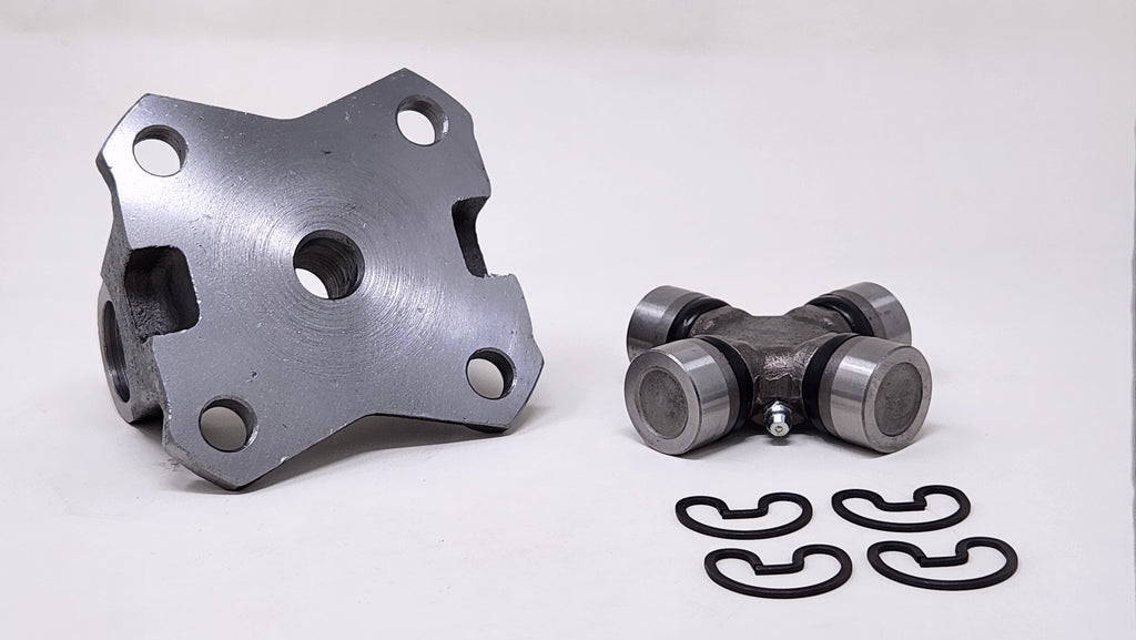 Rear Driveshaft Flange and U-Joint @ Transfer Case / Transmission | 2005 - 2010 Jeep Grand Cherokee WK & 2006 - 2010 Jeep Commander XK