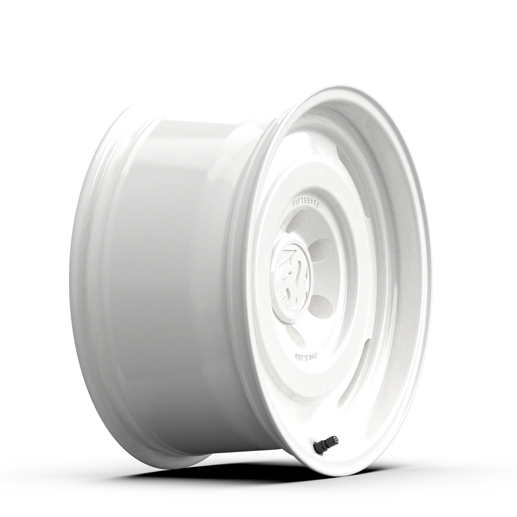 Fifteen52_Analog_HD_Classic_White_AHDCW-78569-00_3