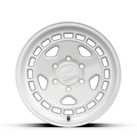 Fifteen52_Turbomac_HD_Classic_White_THCCW-78569-00_1