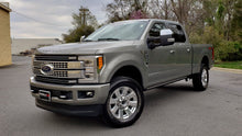 Cargar imagen en el visor de la galería, Rough Country Pocket Fender Flares - 2017 - 2022 Ford Superduty F250 / F350