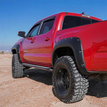 Cargar imagen en el visor de la galería, Husky_Liners_Pocket_Style_Fender_Flares_2803922_16-23_Toyota_Tacoma_1